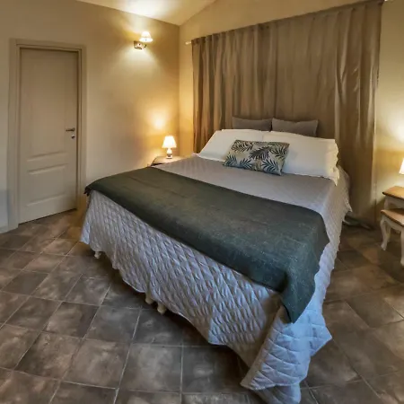 Sant'antonio Bed & Breakfast *